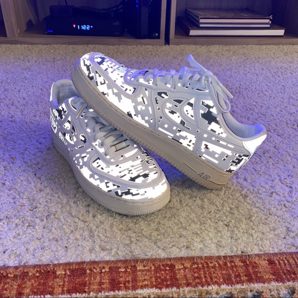 Nike Air Force 1 Low Premium 08’ Qs “Digi Camo”